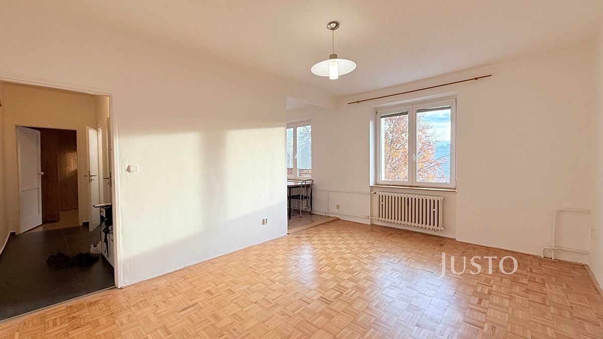 Pronájem bytu 2+1 50 m² – fotografie 2