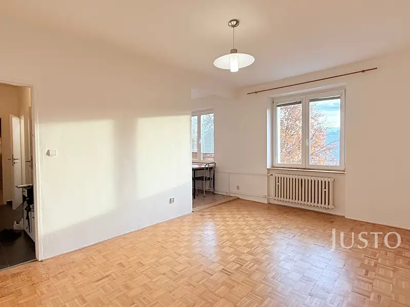 Pronájem bytu 2+1 50 m², Liberec – náhled fotky 2