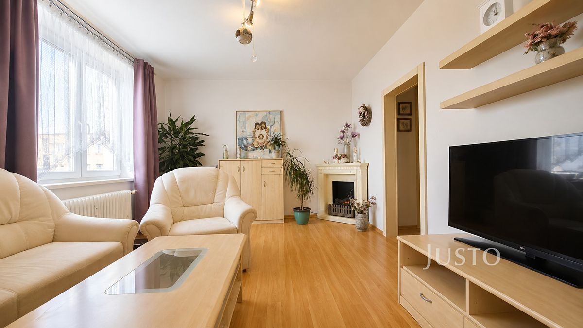 Prodej bytu 3+1 61 m² – fotografie 3