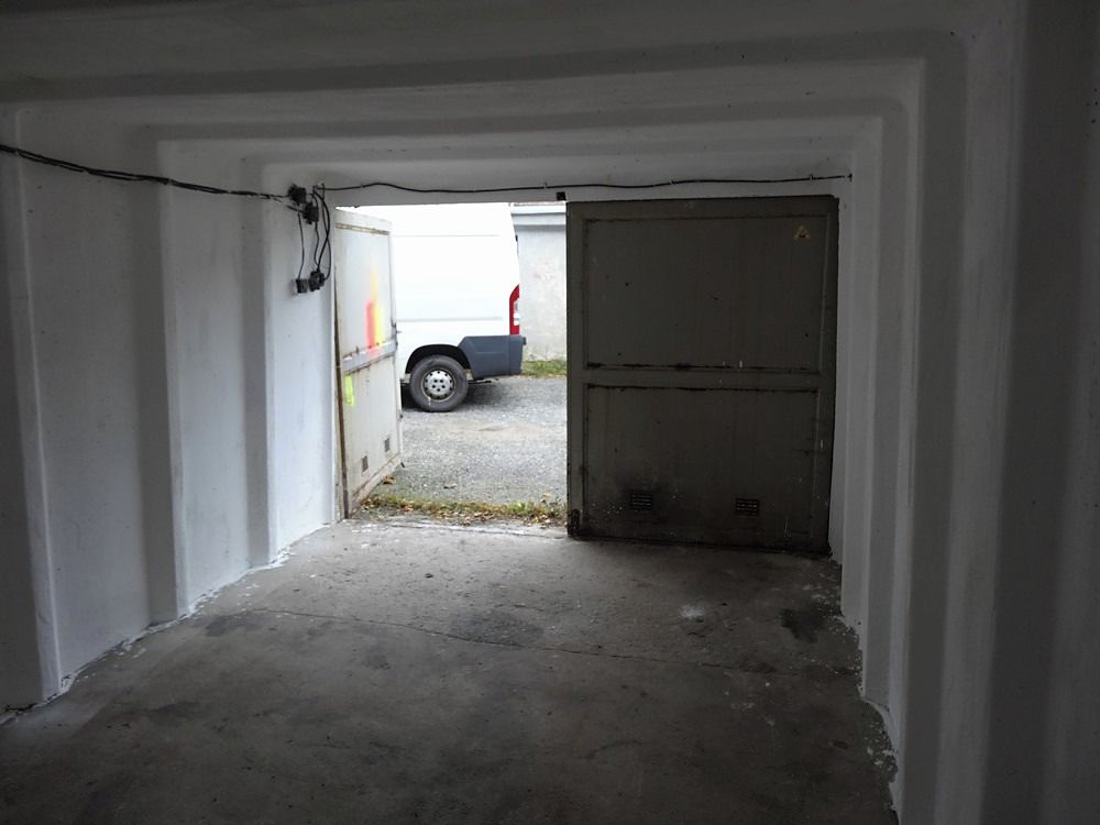 Pronájem garáže 19 m² – fotografie 3