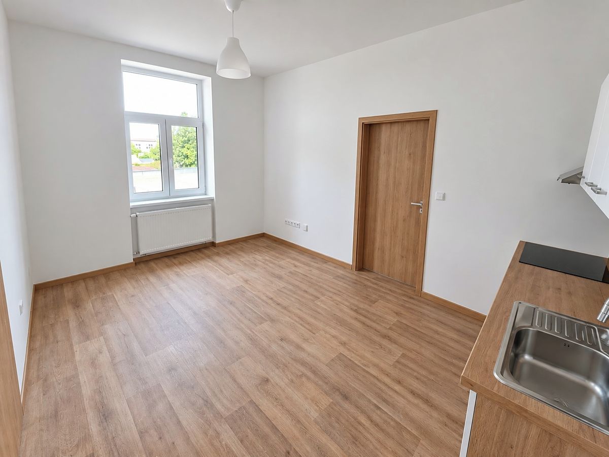 Pronájem bytu 2+kk 40 m² – fotografie 4