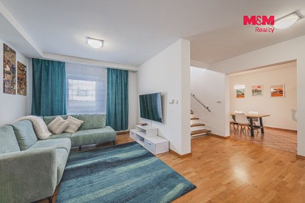 Prodej rodinného domu 150 m², pozemek 180 m² – fotografie 4