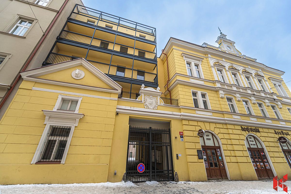 Pronájem bytu 2+kk 48 m² – fotografie 2