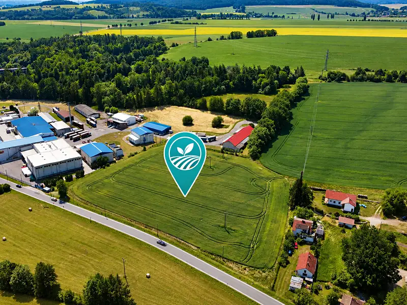 Prodej komerčního pozemku 6016 m², Mirovice – náhled fotky 2