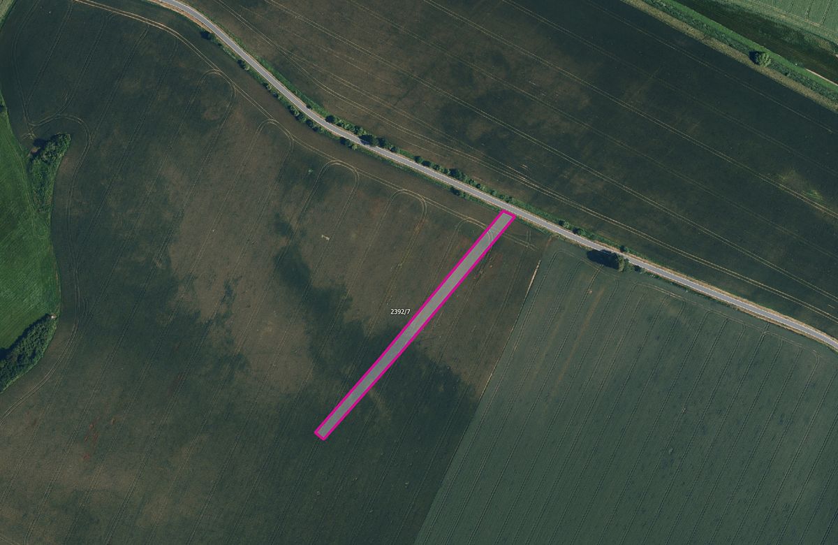 Prodej pole 9549 m² – fotografie 3