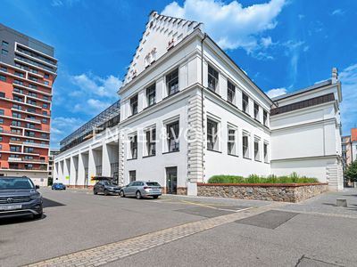 Pronájem výrobní haly, prostoru 250 m²