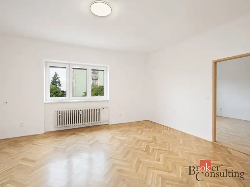 Prodej bytu 3+1 78 m², Plzeň – náhled fotky 2
