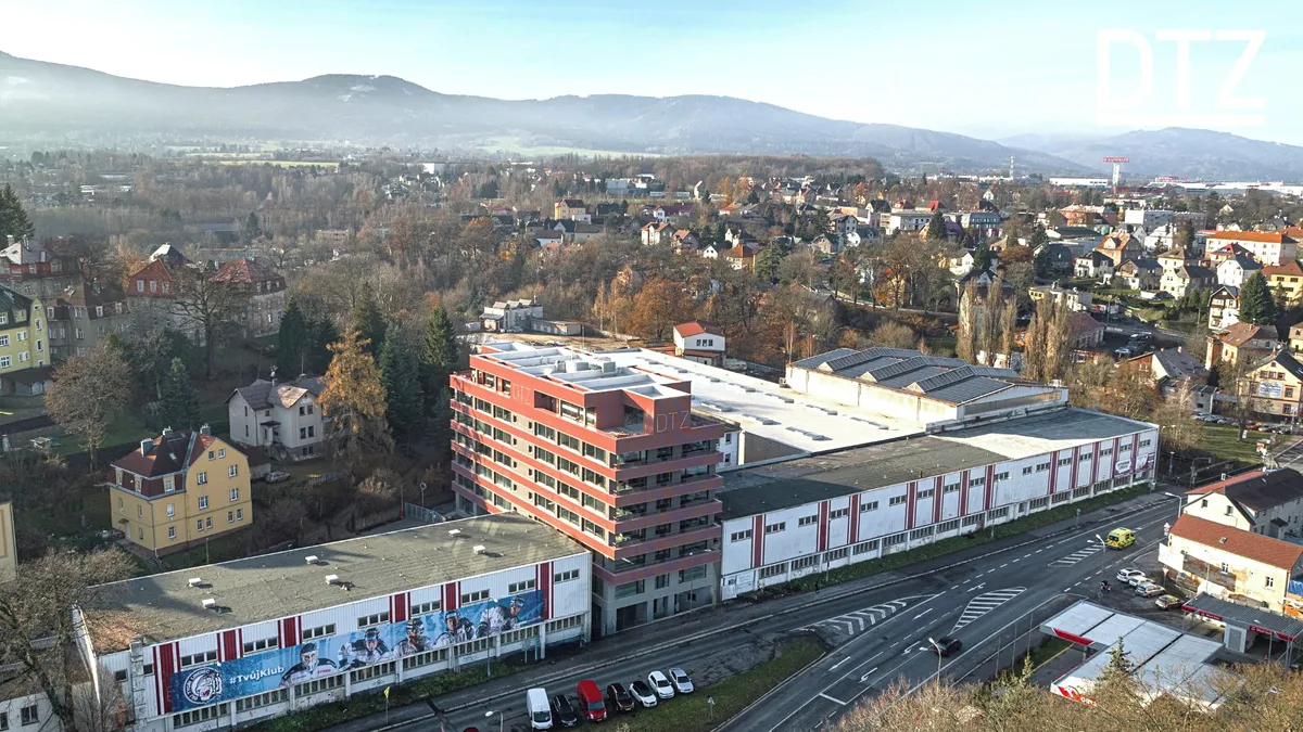 Pronájem kanceláře 268 m²