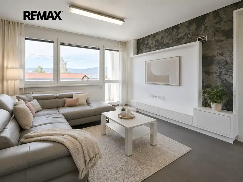 Pronájem bytu 4+1 86 m², Liberec – náhled fotky 1