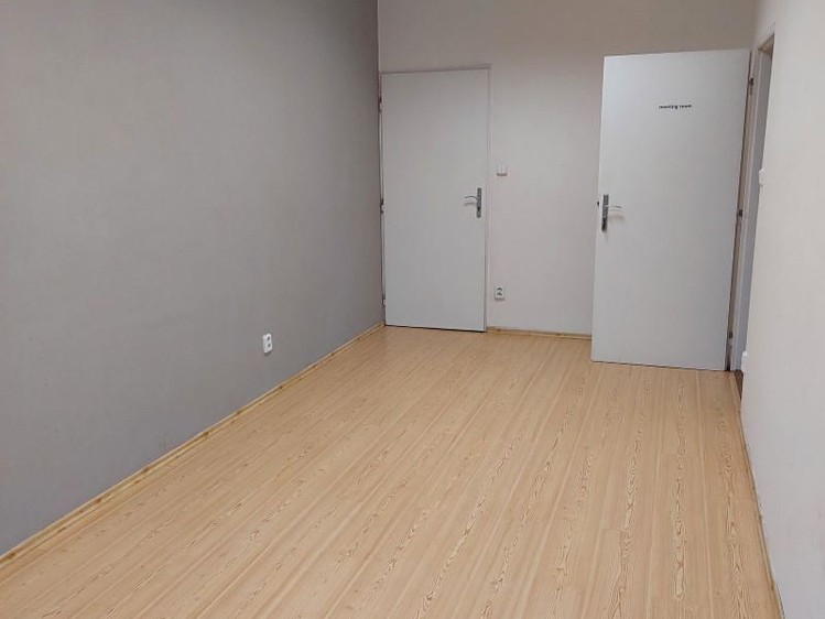 Комерційне приміщення в оренду, 18 м² (3 з 3)