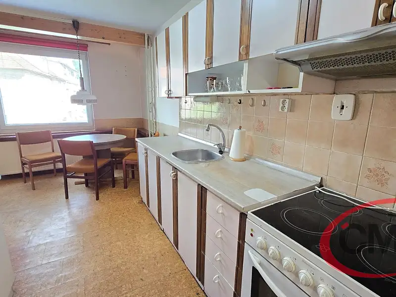 Prodej rodinného domu 110 m², pozemek 136 m², Praha – náhled fotky 2