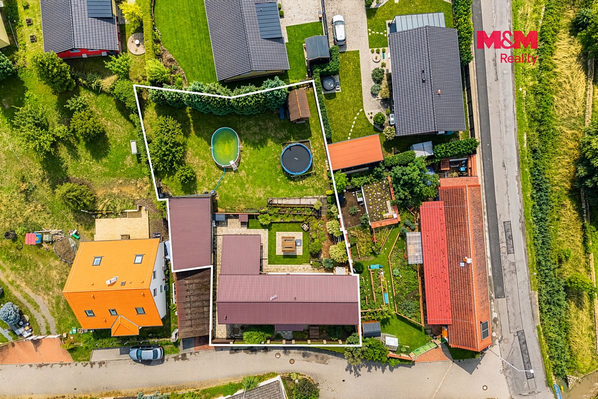 Prodej rodinného domu 168 m², pozemek 836 m² – fotografie 5
