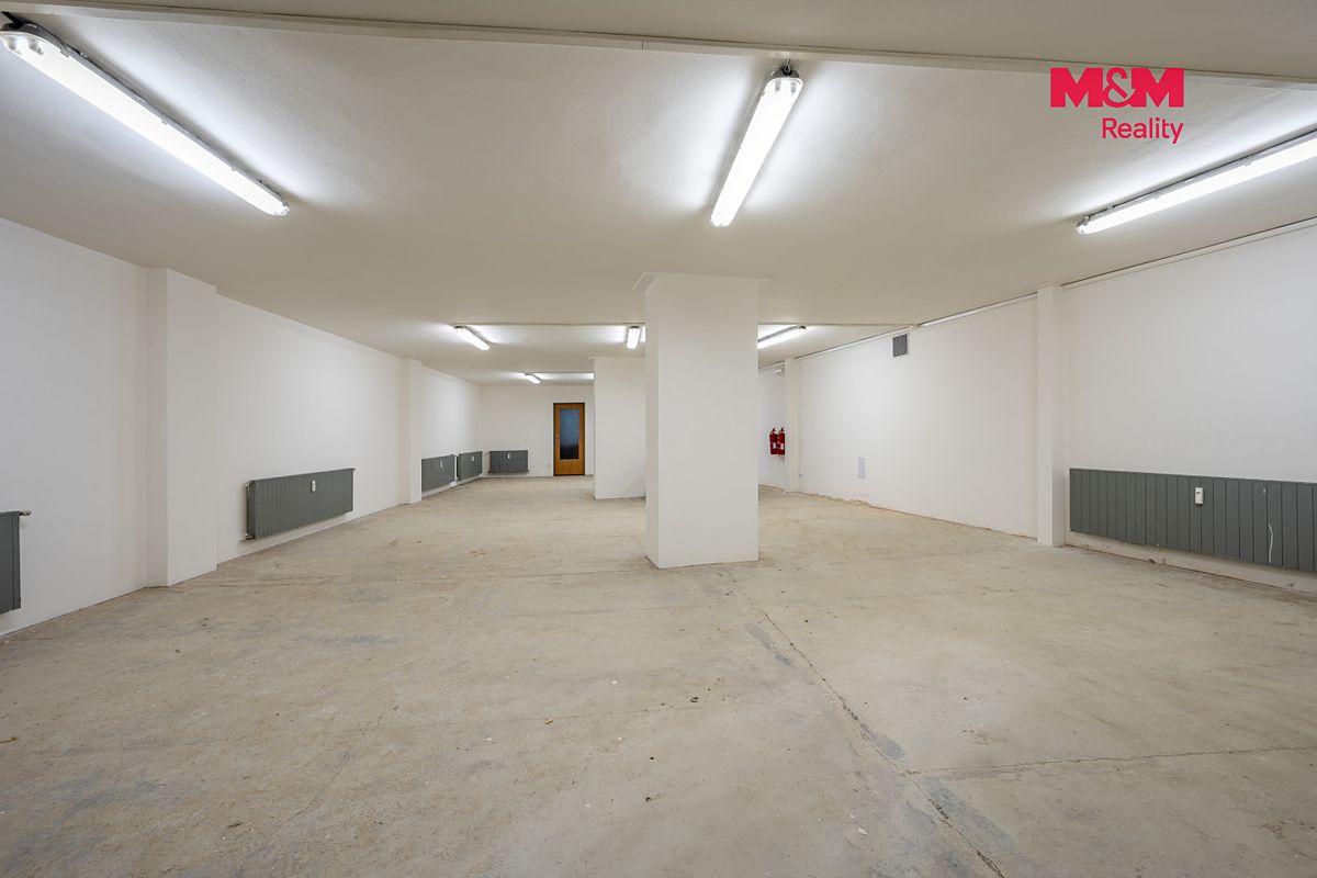 Prodej obchodního prostoru 152 m² – fotografie 3