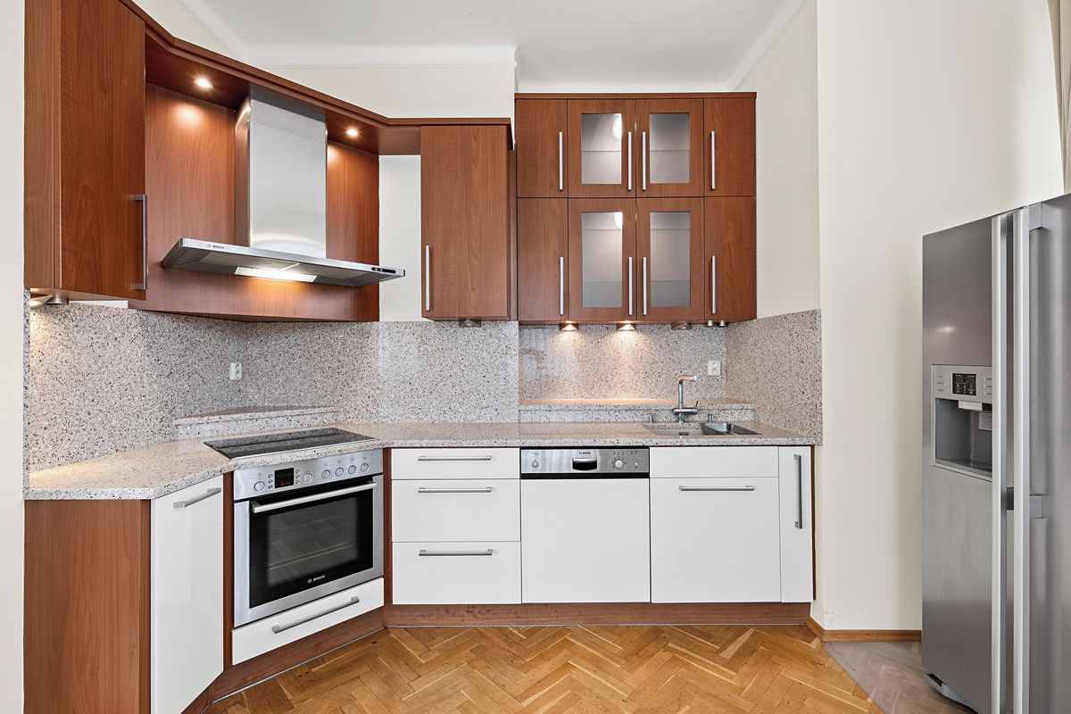 Pronájem bytu 3+kk 110 m² – fotografie 3