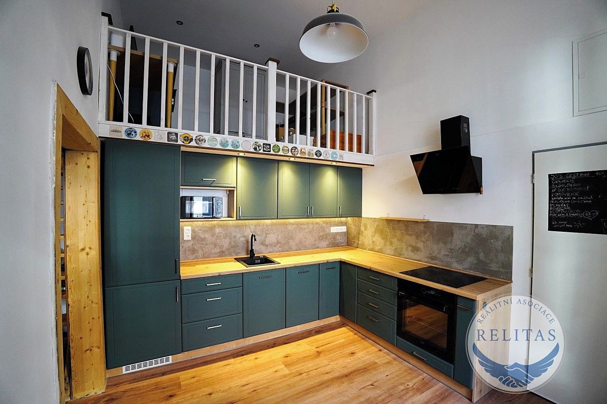 Pronájem bytu 2+1 56 m²