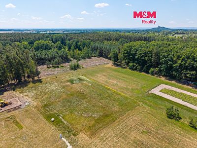 Prodej stavebního pozemku 800 m²