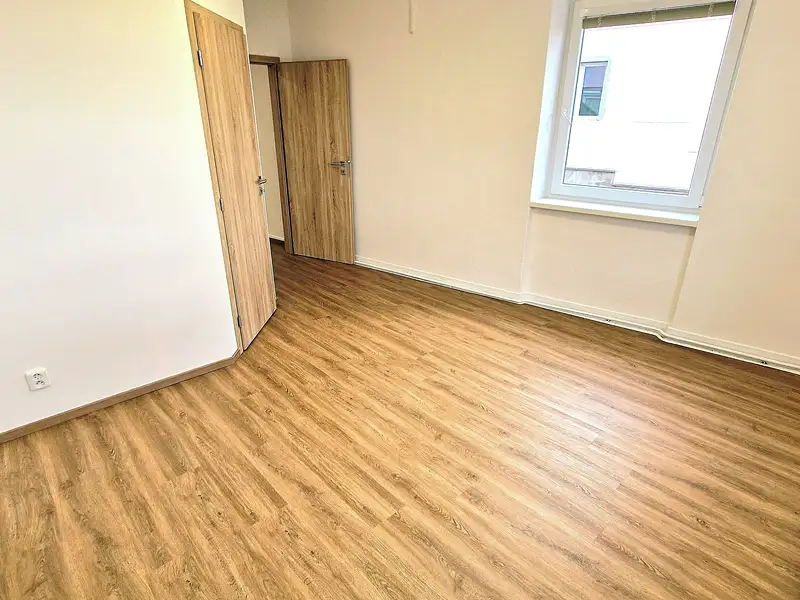 Pronájem bytu 2+kk 66 m², Krupka – náhled fotky 3