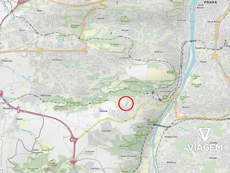 Prodej komerčního pozemku 4609 m², Praha – náhled fotky 1
