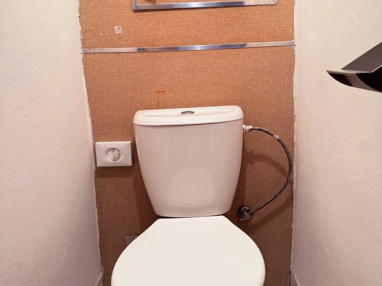 Pronájem komerčního prostoru, 20 m² (9 z 13)