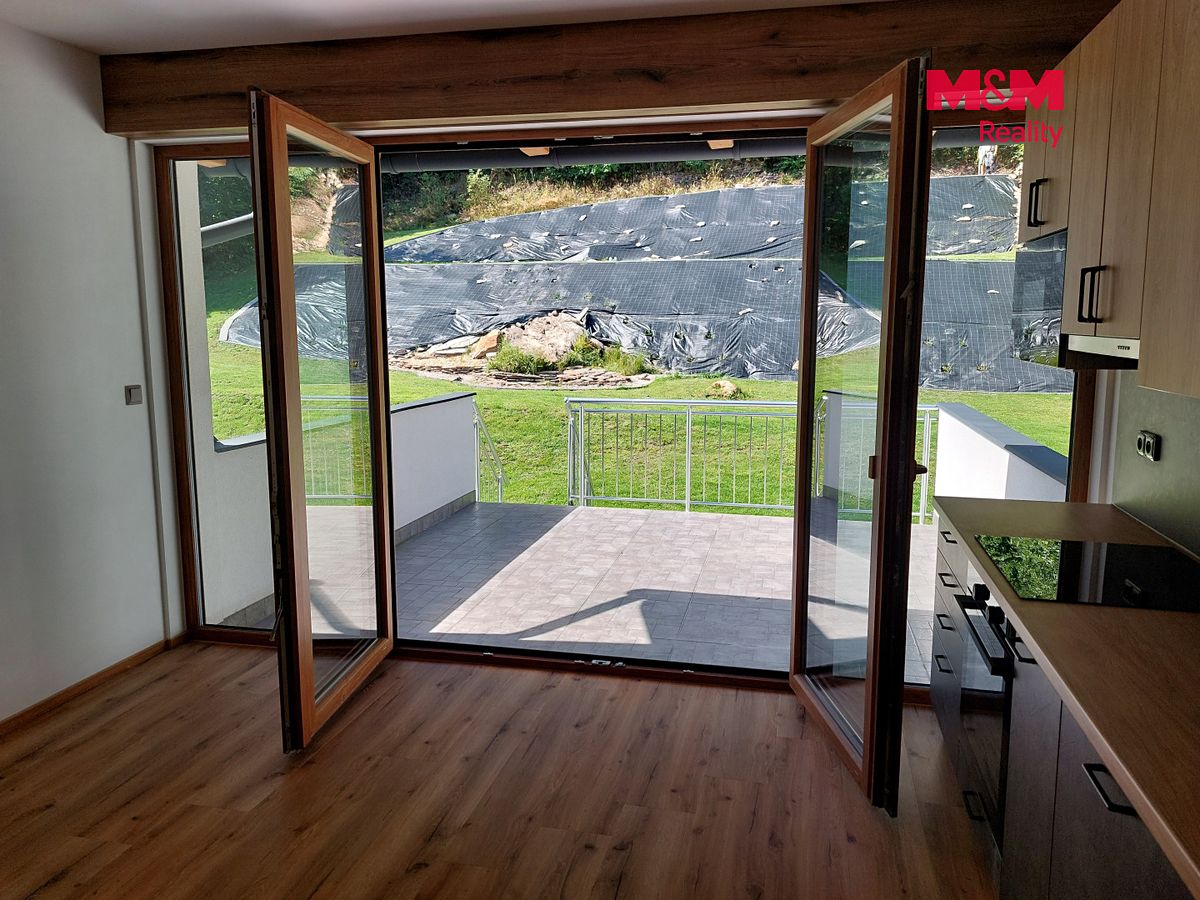 Pronájem bytu 3+kk 74 m² – fotografie 5