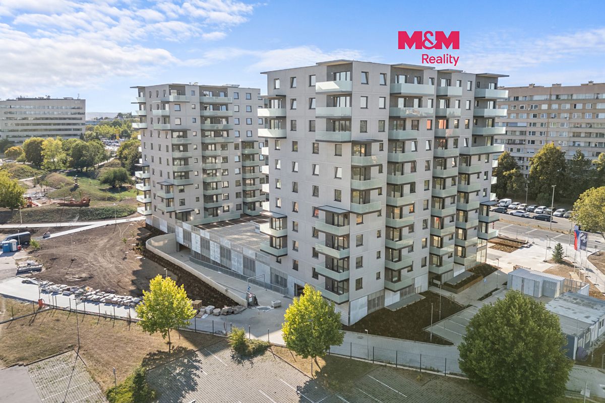 Prodej bytu 2+kk 39 m², Praha – fotka 1 z 3