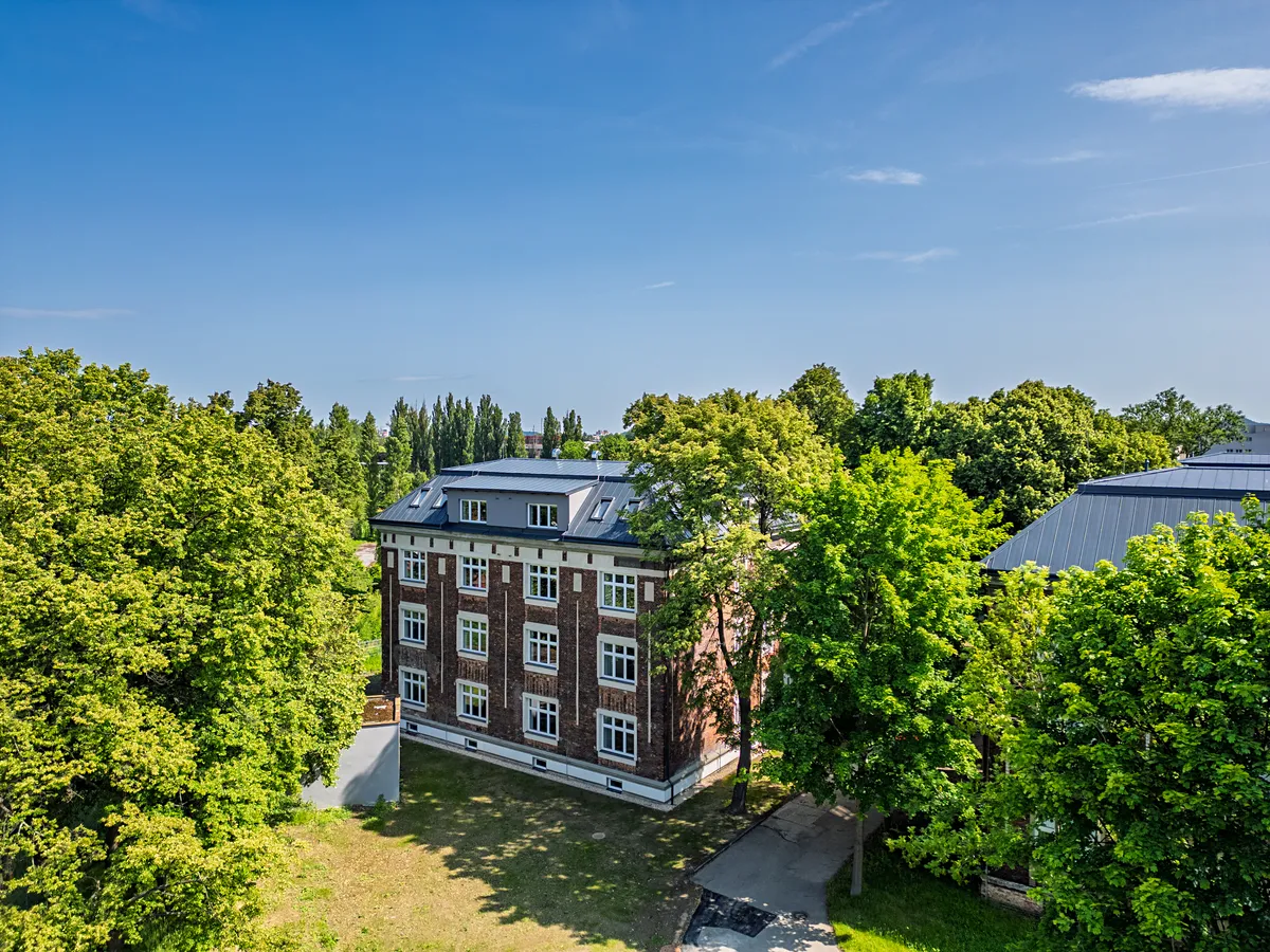 Pronájem bytu 3+kk 61 m²