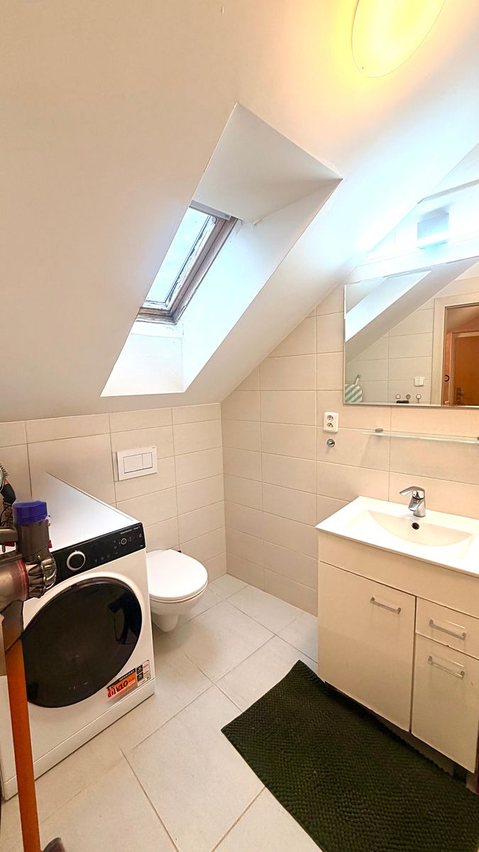 Pronájem bytu 2+kk 56 m² – fotografie 5