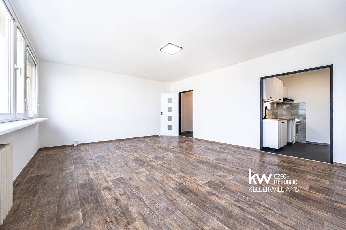 Pronájem bytu 1+kk 42 m² – fotografie 2