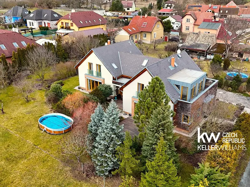 Pronájem rodinného domu 180 m², pozemek 320 m², Trubín – náhled fotky 1
