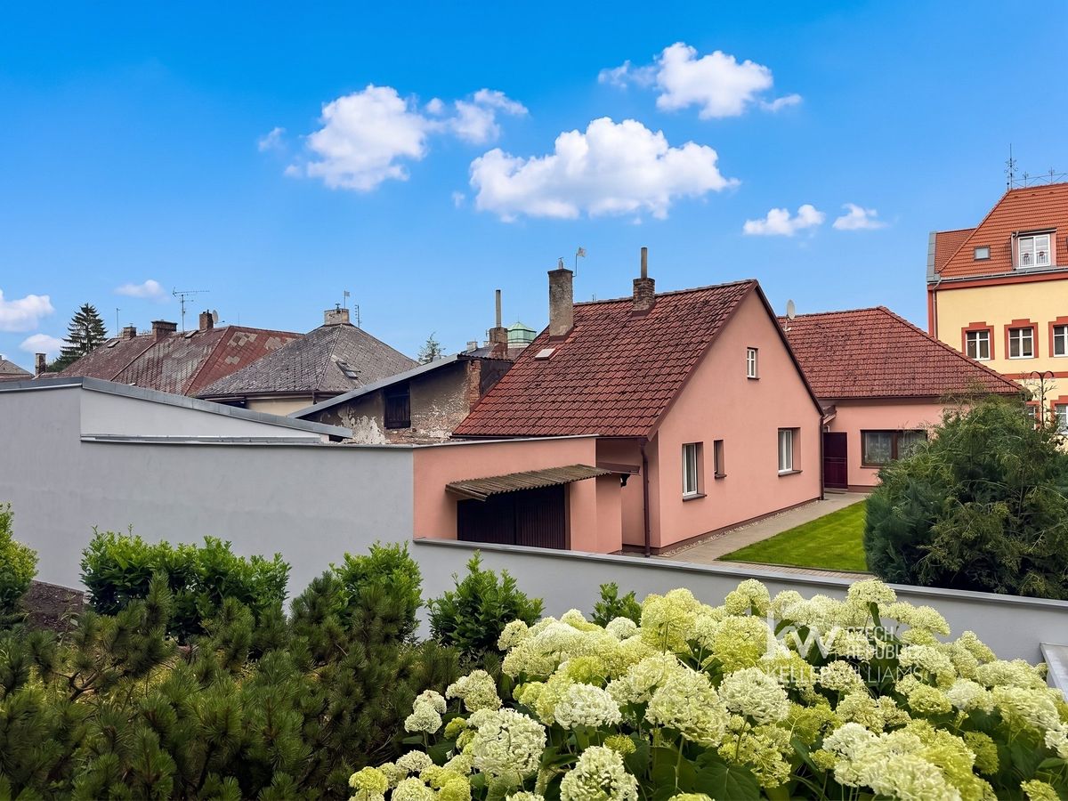 Prodej rodinného domu 160 m², pozemek 345 m² – fotografie 4