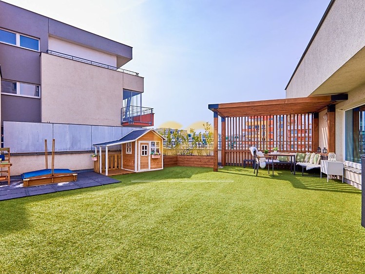 Квартира 4+kk на продаж, 310 м² (21 з 26)
