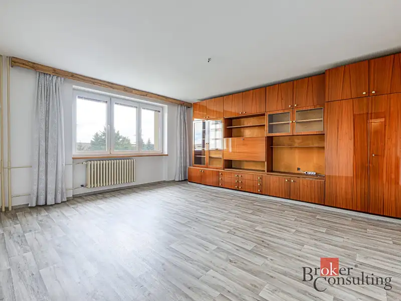 Prodej bytu 3+1 74 m², Plzeň – náhled fotky 3