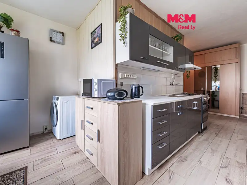 Prodej bytu 2+1 61 m², Chomutov – náhled fotky 1