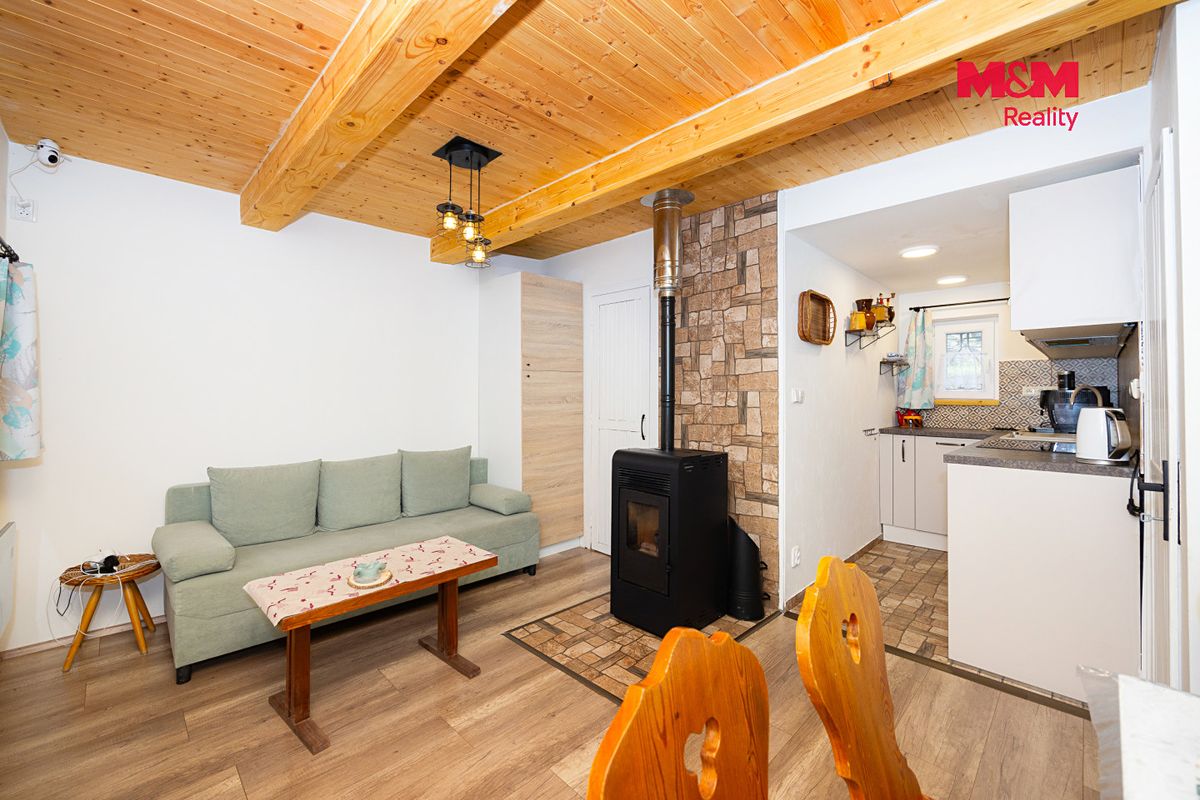 Prodej chaty 45 m², pozemek 375 m² – fotografie 5