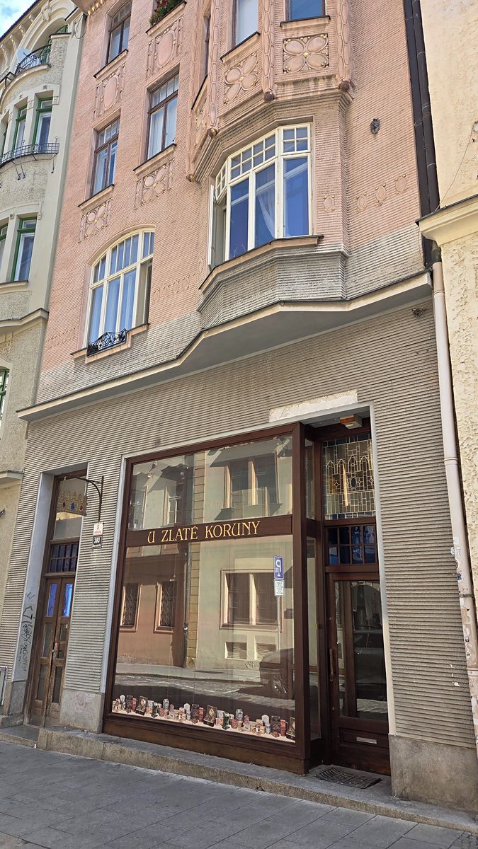 Pronájem obchodního prostoru 106 m²