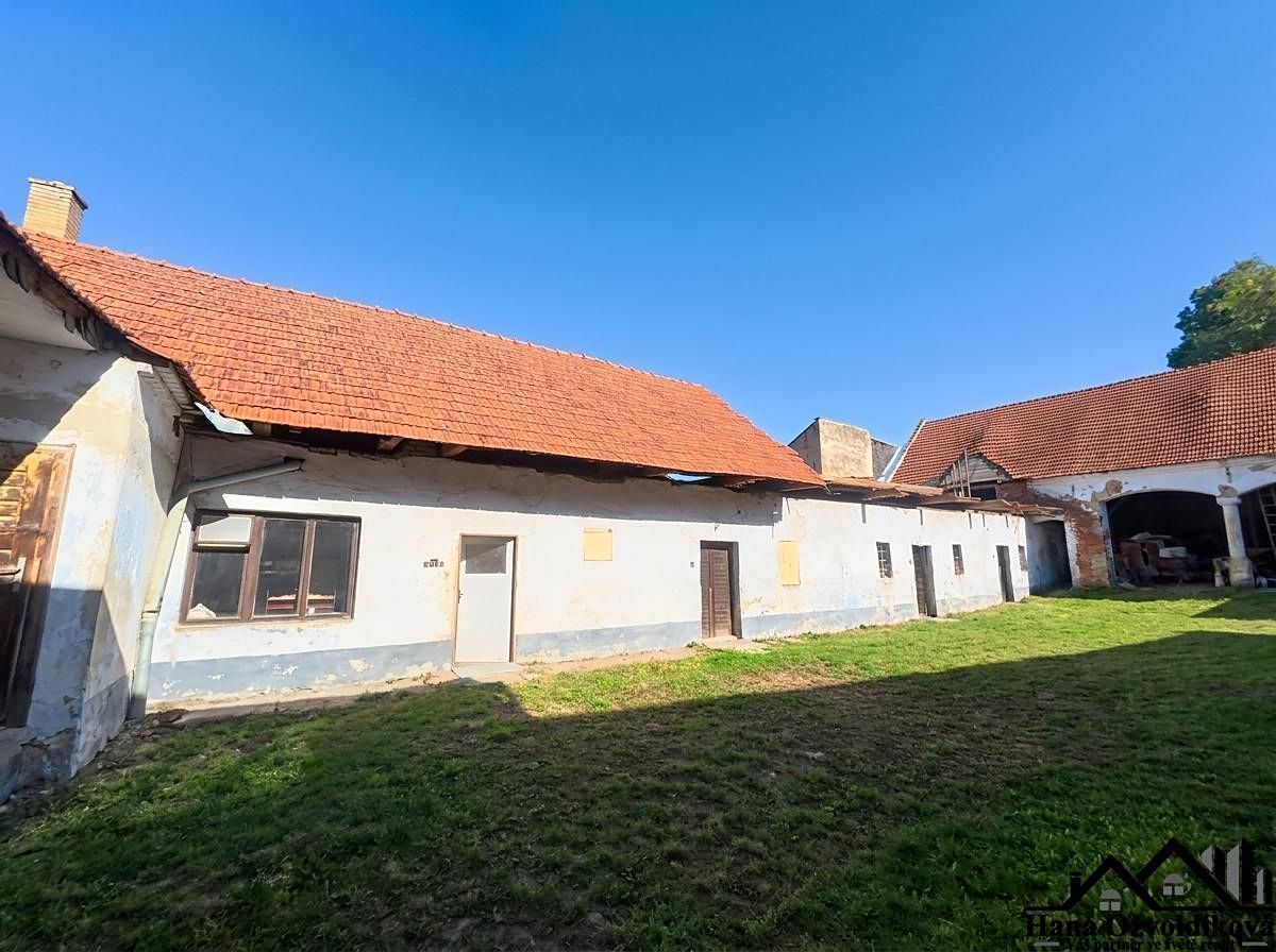 Prodej rodinného domu 60 m², pozemek 2754 m²