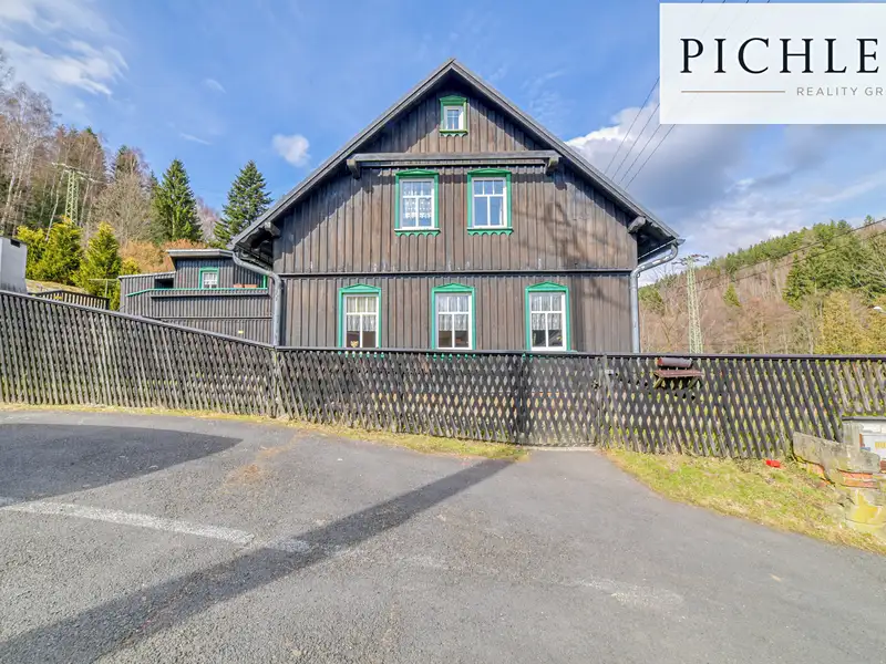 Prodej vícegeneračního domu 341 m², pozemek 424 m², Stříbrná – náhled fotky 1