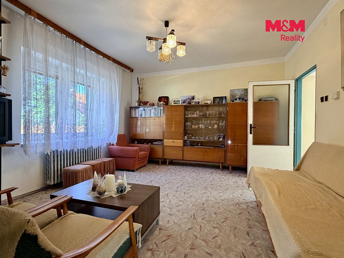 Prodej rodinného domu 119 m², pozemek 928 m² – fotografie 3