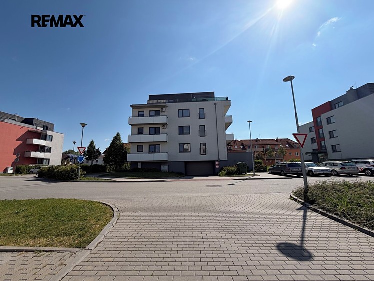 Нерухомість на продаж, 16 м² (4 з 13)