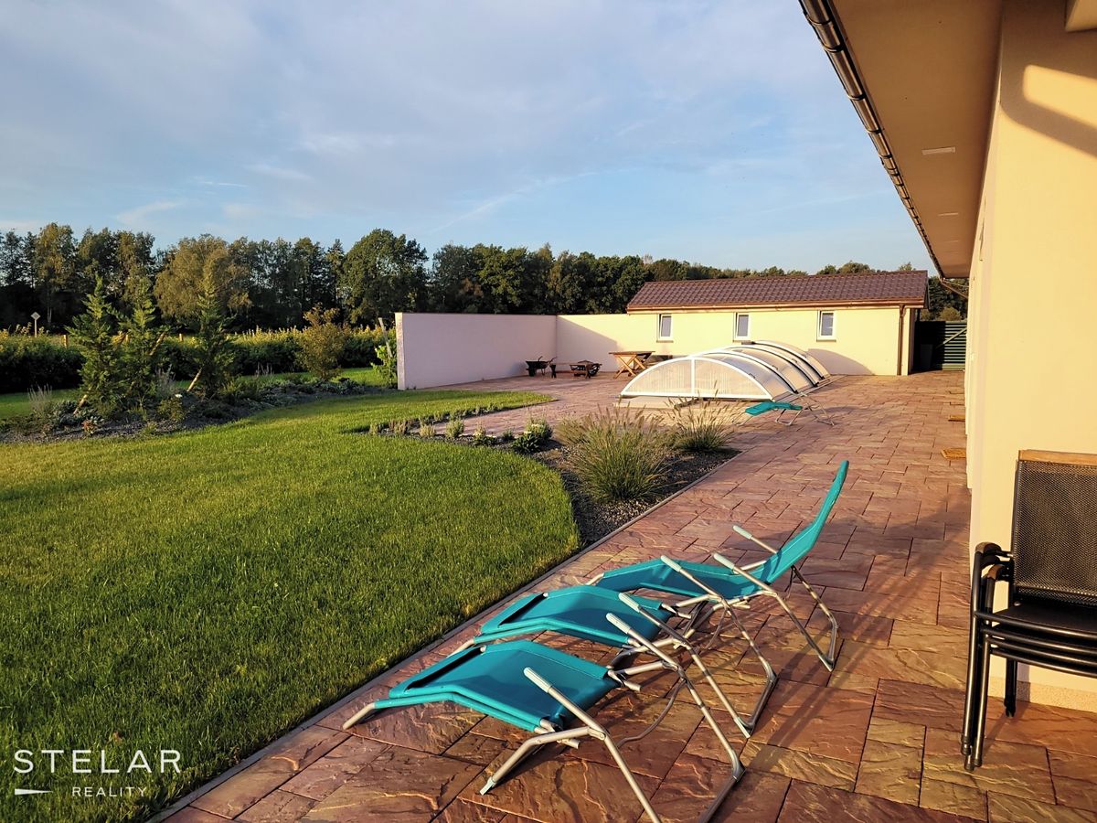 Prodej rodinného domu 194 m², pozemek 1955 m² – fotografie 5
