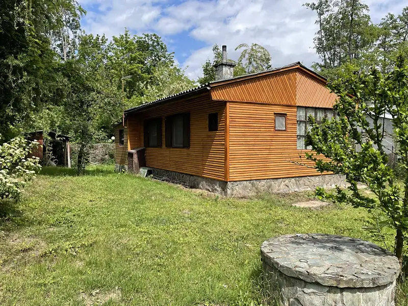 Prodej chaty 36 m², pozemek 371 m², Sadská – náhled fotky 1