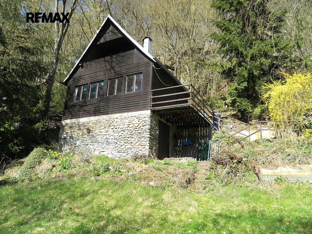 Prodej chaty 54 m², pozemek 42 m²
