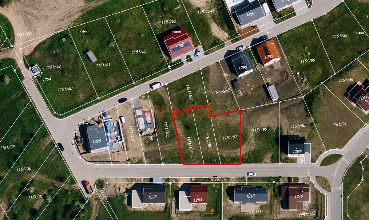 Prodej stavebního pozemku 1000 m² – fotografie 2