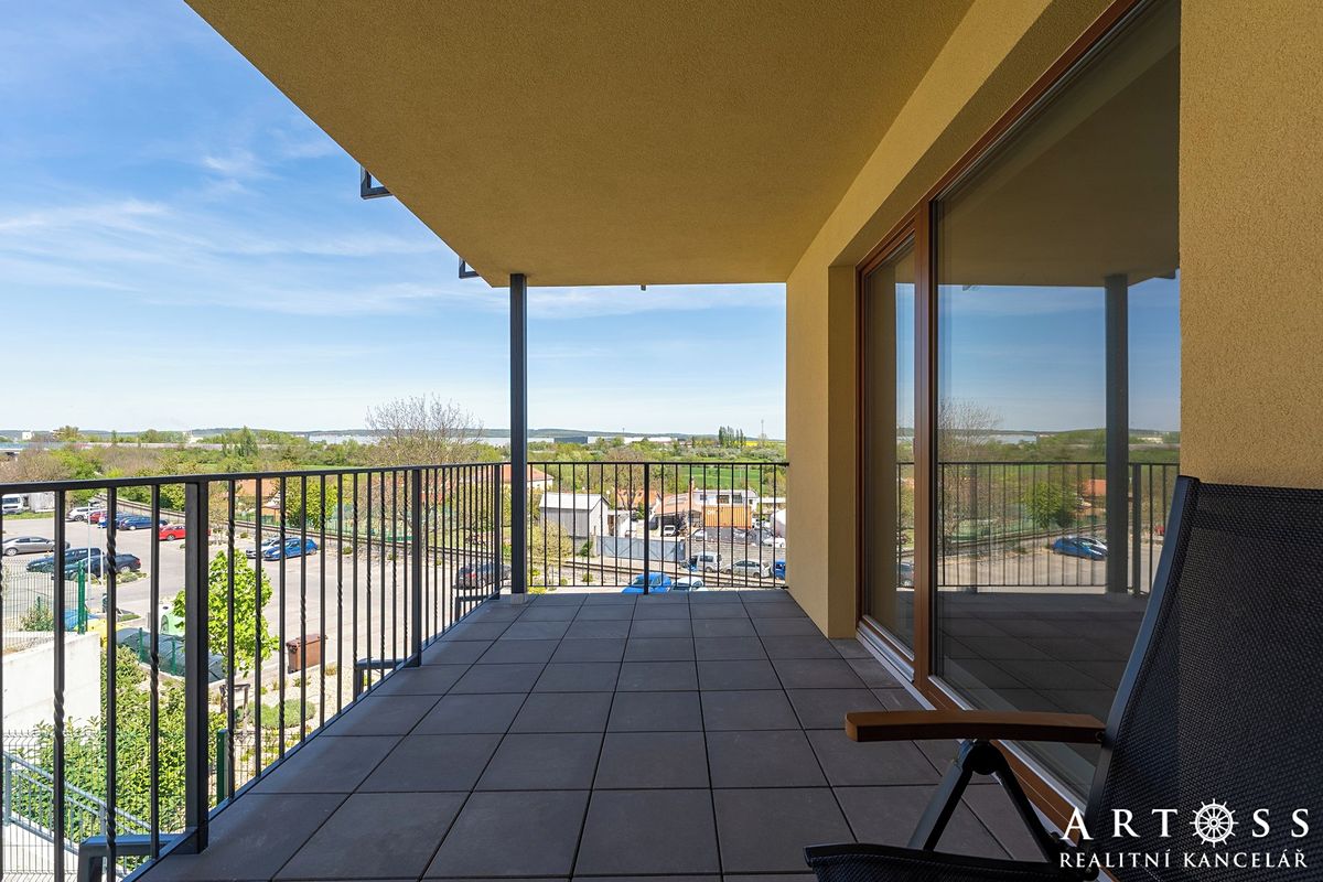 Prodej bytu 3+kk 71 m² – fotografie 2