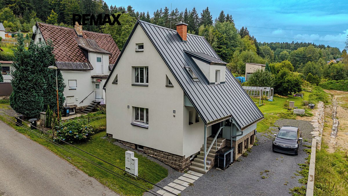 Prodej rodinného domu 93 m², pozemek 943 m²