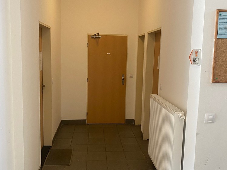 Комерційне приміщення в оренду, 40 м² (6 з 22)
