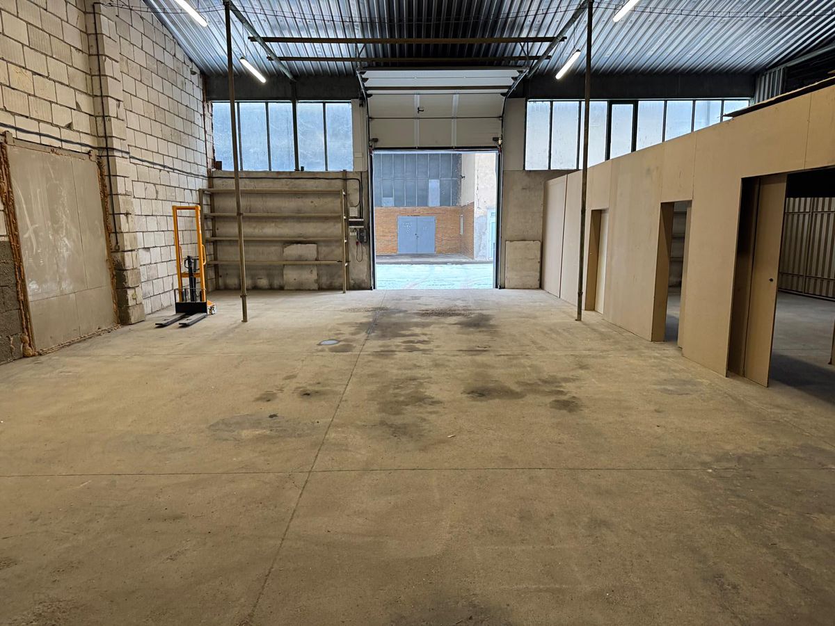 Pronájem skladového prostoru 430 m² – fotografie 5
