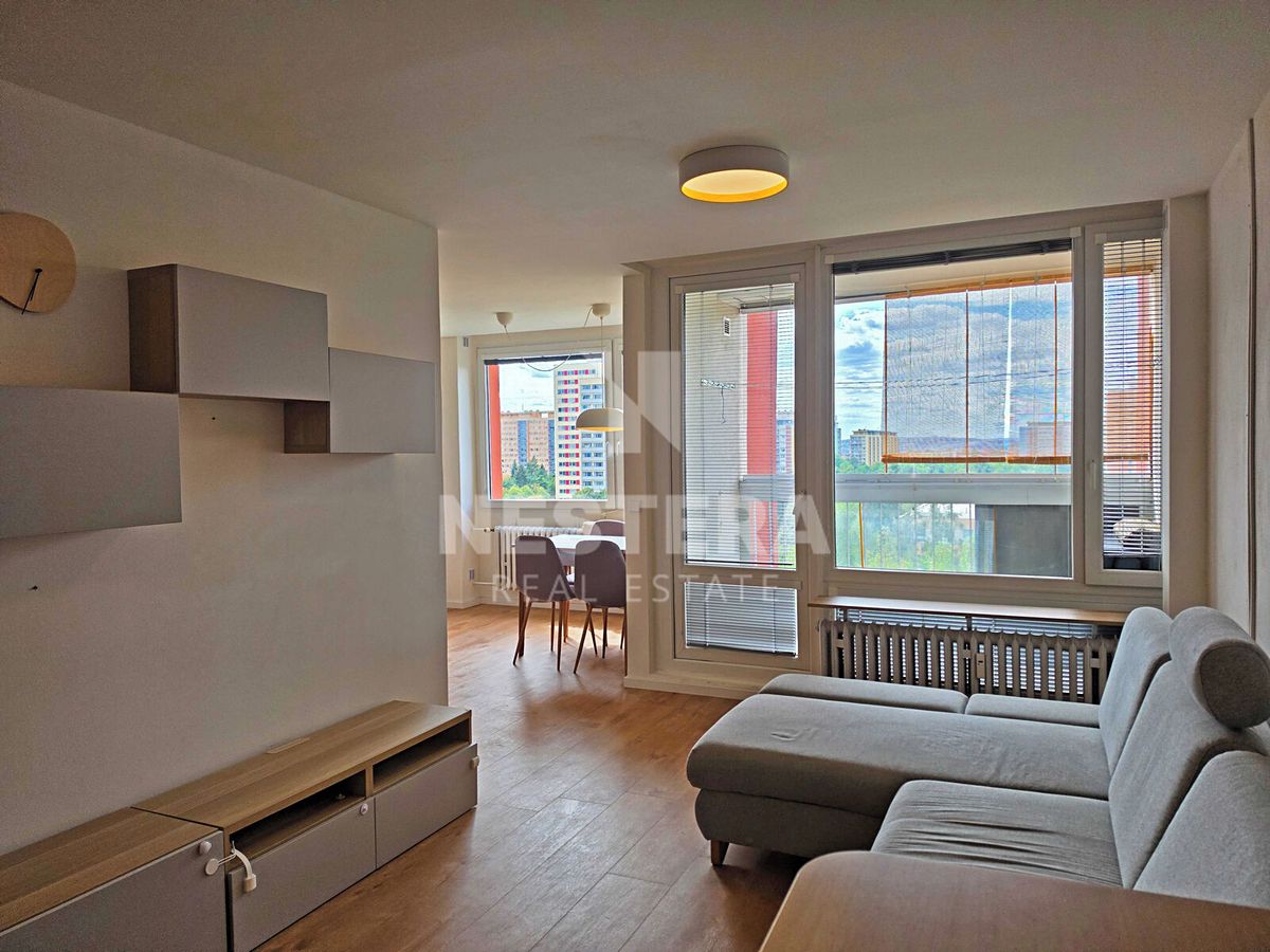 Pronájem bytu 3+kk 68 m²