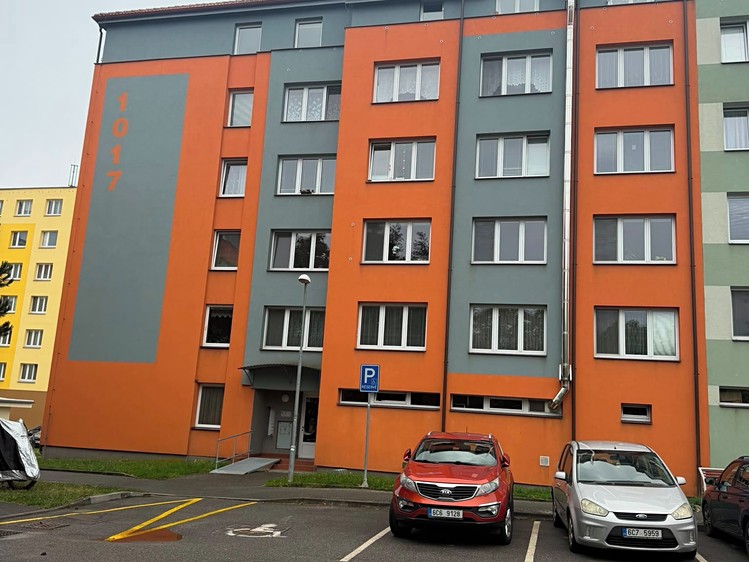 Pronájem bytu 2+kk, 50 m² (6 z 12)