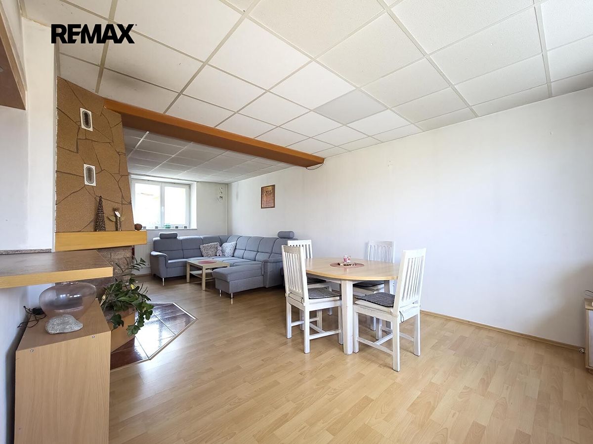 Prodej chalupy 184 m², pozemek 343 m² – fotografie 3
